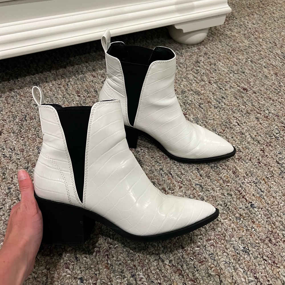 White crocodile booties